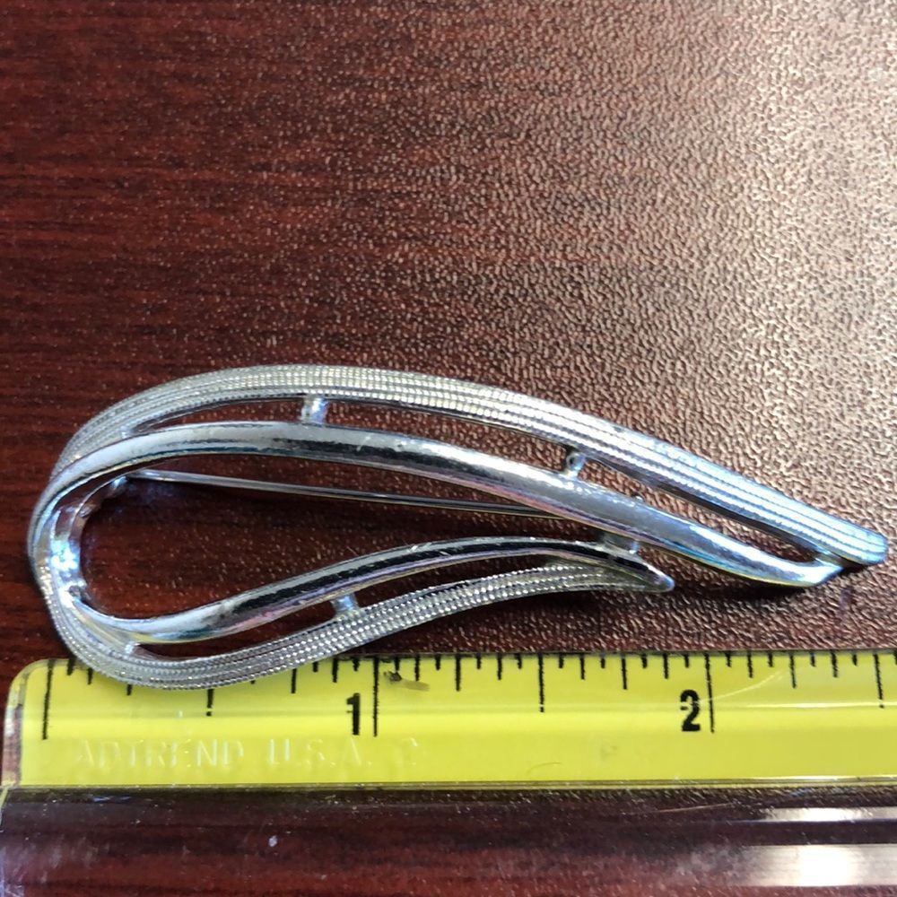 Silver tone Brooch 1960 ish Sarah Coventry